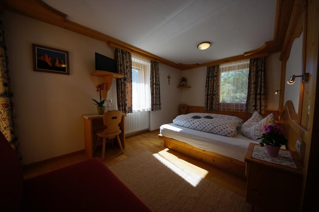 Pension Frapes San Martino in Badia Chambre photo